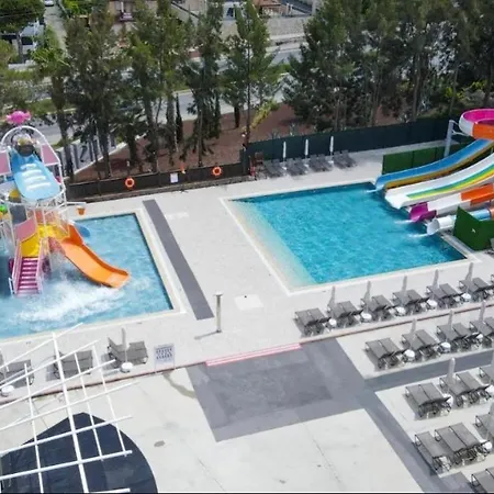 Lander Luxury Apartment, 5 Star Hotel, * Kusadası